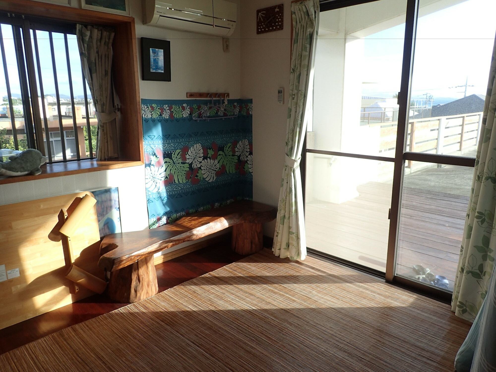 Smilax Kurichi Apartment Uruma Ngoại thất bức ảnh